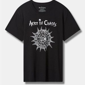 Bnwt Torrid size 4 Alice in Chains relaxed fit boxy tunic t-shirt, black